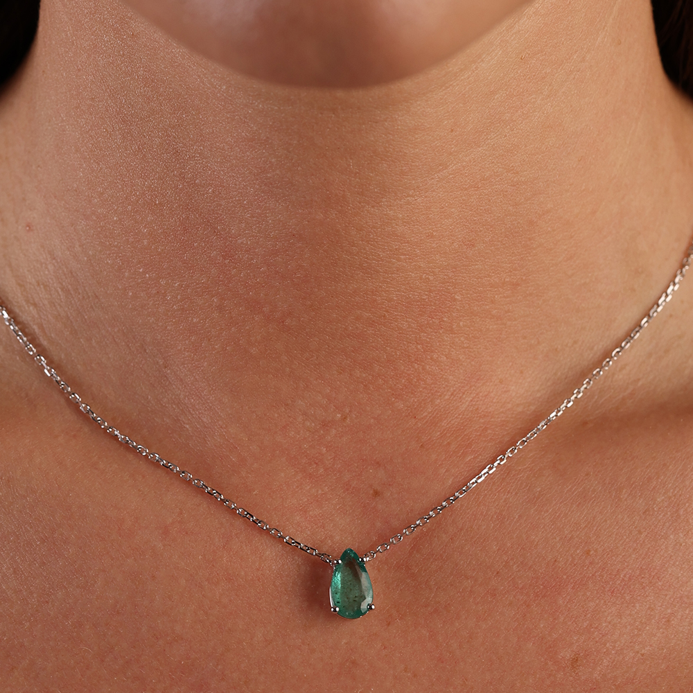 BIG EMERALD TEAR NECKLACE
