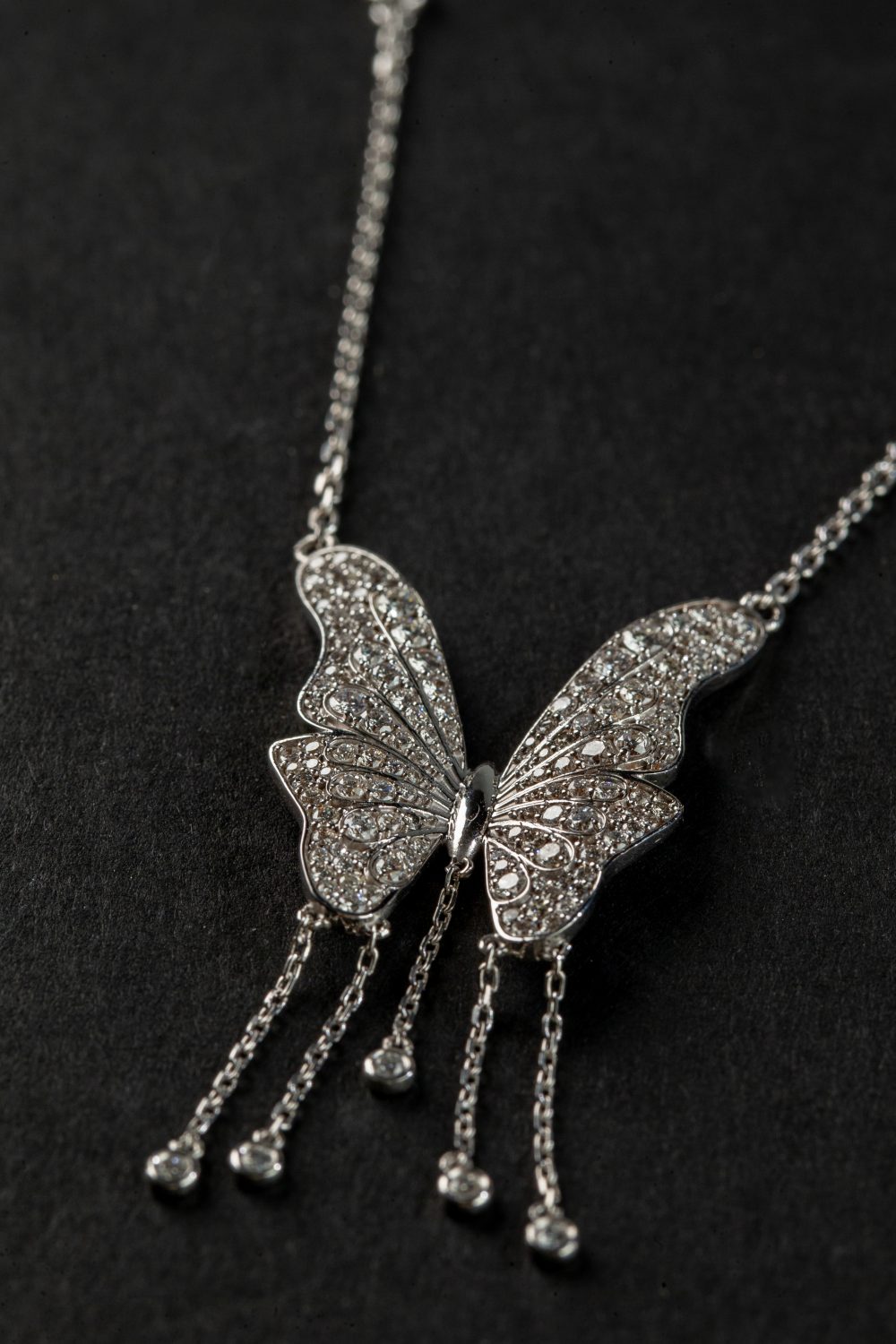 DIAMOND BUTTERFLY NECKLACE