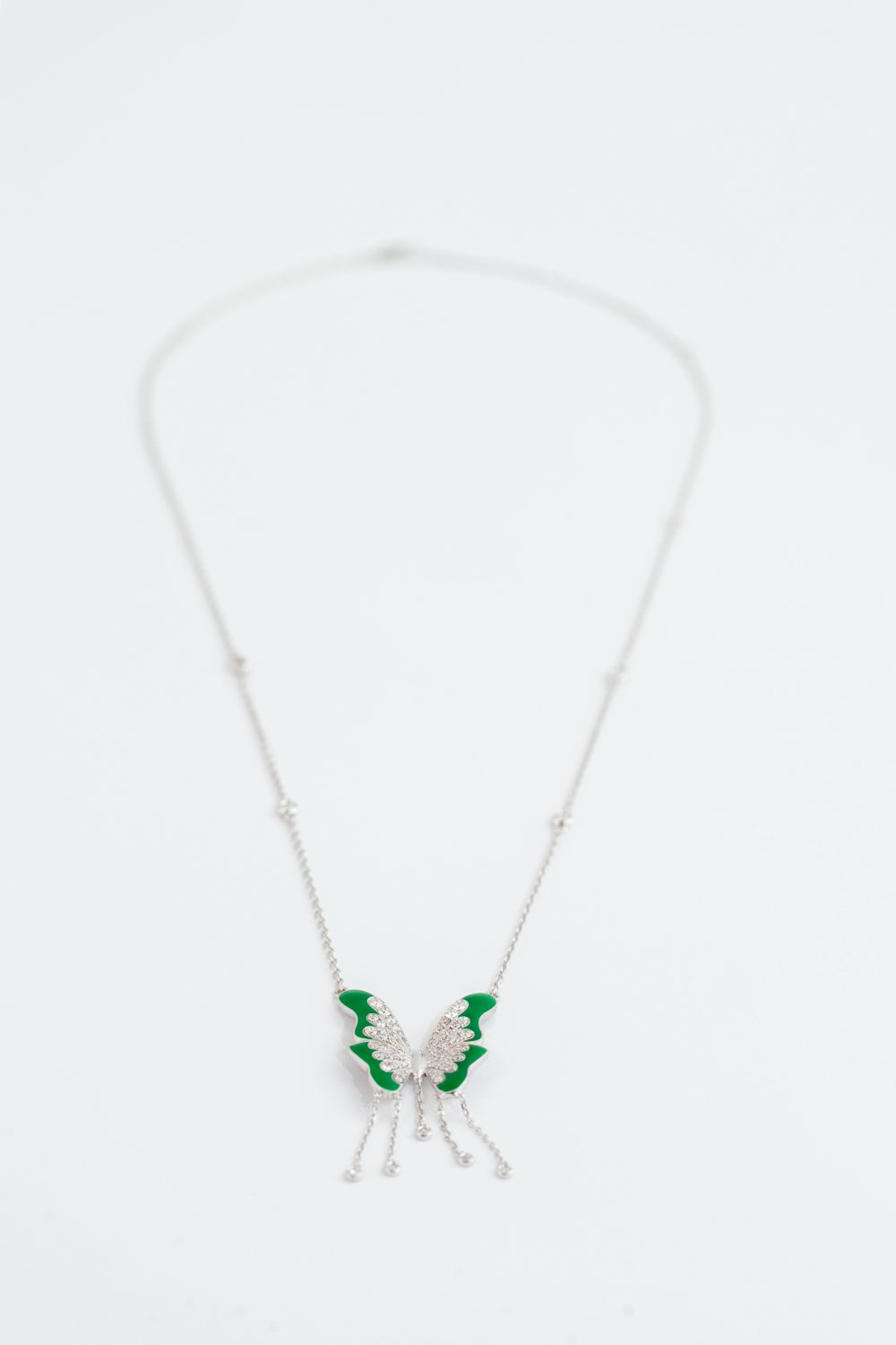 GREEN BUTTERFLY NECKLACE - Image 3