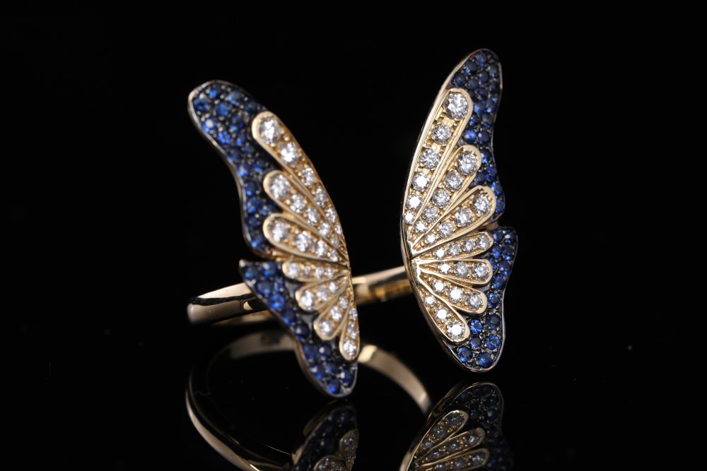 BLUE SAPPHIRE BUTTERFLY RING